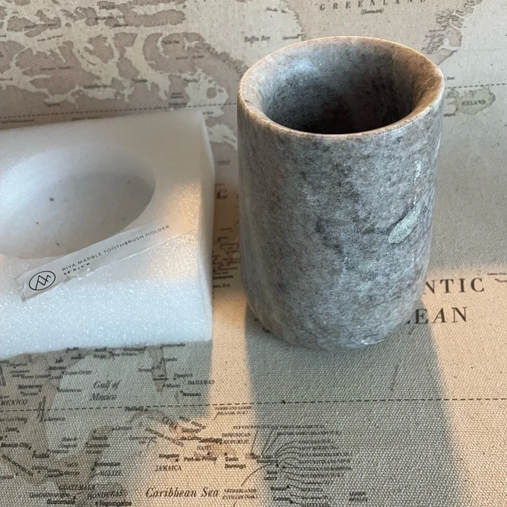 🆕NIB The Citizenry RIYA Marble Toothbrush Holder (open box/flaw)